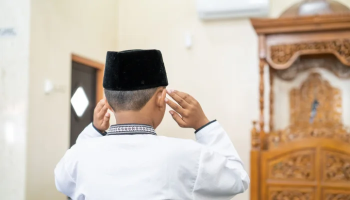 Pendidikan Karakter Melalui Ibadah Shalat, Ini Penjelasannya!