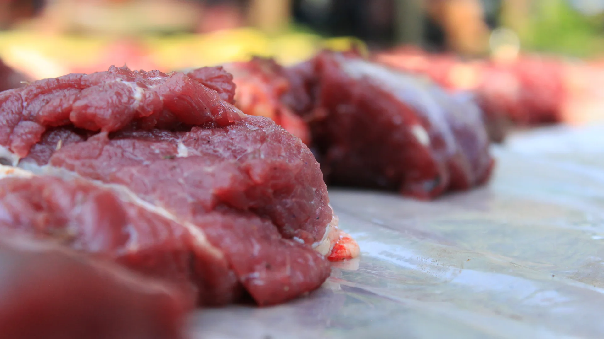 3 Golongan yang Berhak Menerima Daging Qurban dan Syaratnya