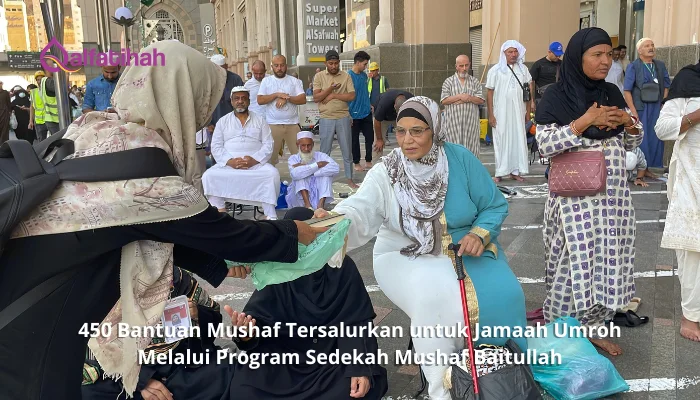 450 Bantuan Mushaf Tersalurkan untuk Jamaah Umroh Melalui Program Sedekah Mushaf Baitullah