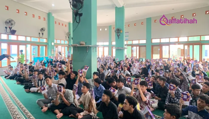 Laporan Distribusi Program Wakaf Quran Ribuan Mushaf dan Iqra Terdistribusikan Selama Bulan November 2025