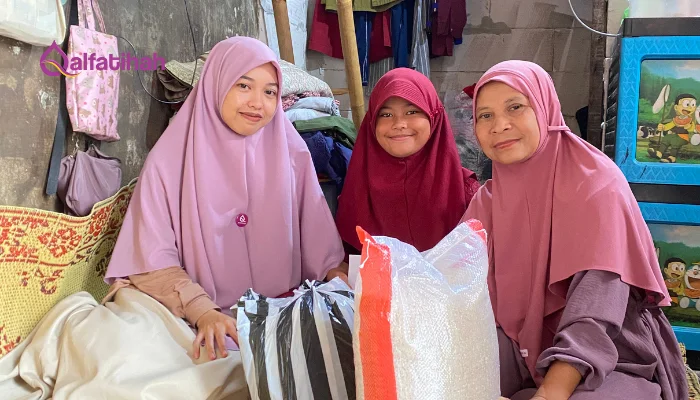 Laporan Santunan Program Yatim Yayasan Alfatihah Bahagiakan 174 Anak Yatim di Bulan November 2025 3