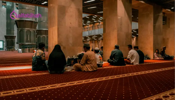 Mengapa Menjaga Perasaan Orang Lain Termasuk Akhlak Mulia? Ini 5 Alasannya