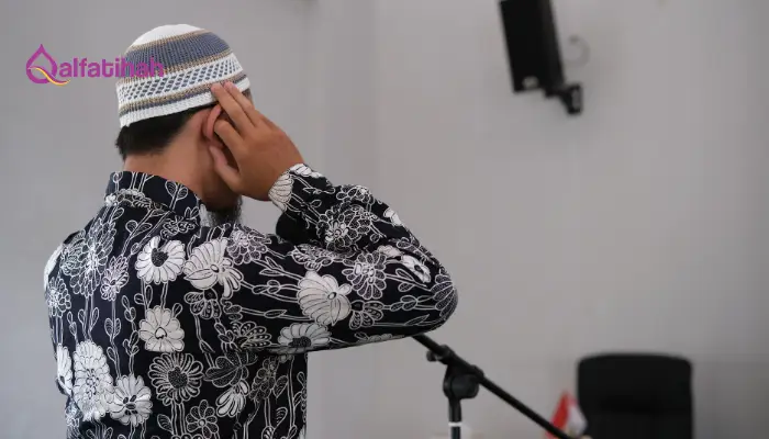 Saat Adzan Terdengar di Tengah Pekerjaan: Mengapa 4 Hal Ini Membuat Shalat Perlu Diprioritaskan