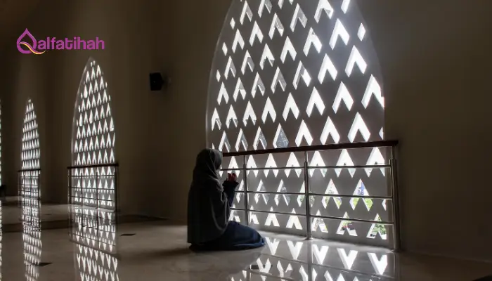 Saat Kepercayaan Diri Dipengaruhi Penilaian Orang Lain: 5 Pengingat bagi Muslimah untuk Mengenali Nilai Diri