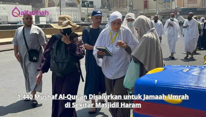 1.440 Mushaf Al-Qur’an Disalurkan untuk Jamaah Umrah di Sekitar Masjidil Haram